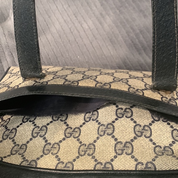 GUCCI Vintage GG Monogram Bag - Picture 12 of 17